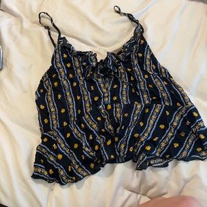 FREE PEOPLE black detailed crop top 🖤